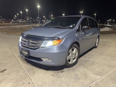 Used 2011 Honda Odyssey Touring Elite image 3