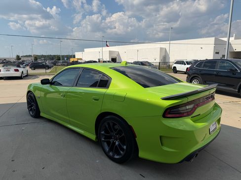 Used 2023 Dodge Charger Scat Pack w/ Plus Group RWD image 6