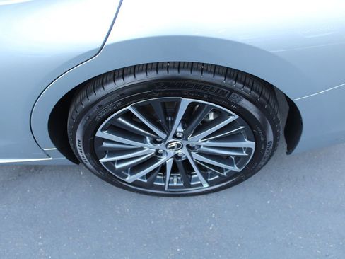 Used 2023 Lexus ES 300h w/ Premium Package FWD image 14