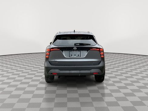 New 2026 Nissan Kicks SV w/ SV Premium Package image 9