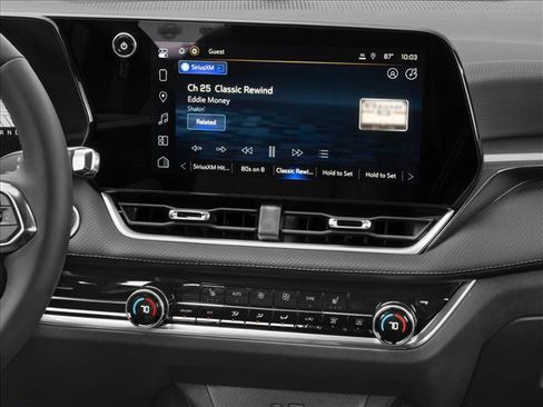 New 2026 Chevrolet Equinox LT w/ Convenience Package II FWD image 7