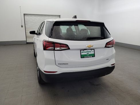 Used 2023 Chevrolet Equinox LS AWD/4WD image 6