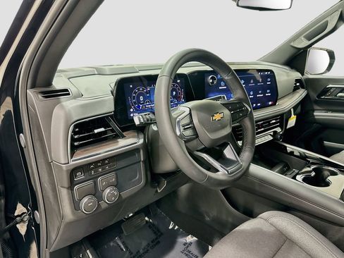 Used 2026 Chevrolet Tahoe LS w/ LPO, Dark Essentials Package RWD image 9