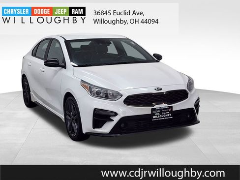 Used 2021 Kia Forte GT-Line FWD image 3