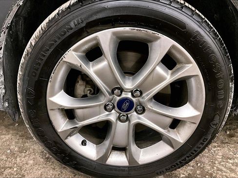 Used 2016 Ford Escape Titanium image 8