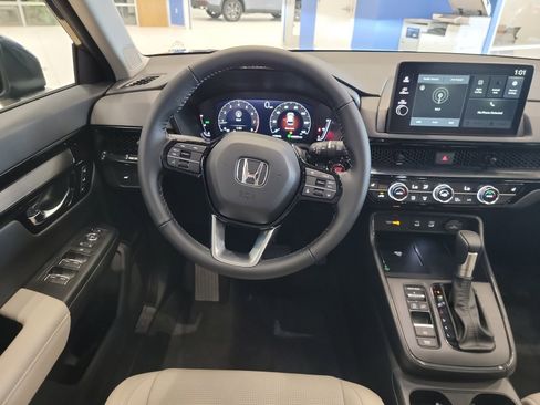 Used 2026 Honda CR-V EX-L image 11