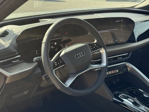 New 2025 Audi Q5 2.0T Premium Plus image 18