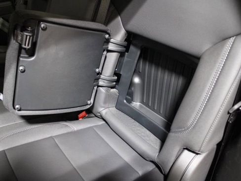 New 2026 GMC Sierra 2500 SLT w/ SLT Premium Package image 63