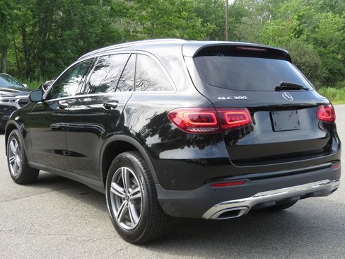 Used 2021 Mercedes-Benz GLC 300 4MATIC image 7