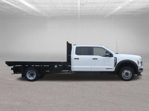 Used 2024 Ford F550 4x4 Crew Cab Super Duty image 13