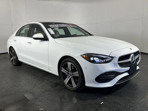 Used 2025 Mercedes-Benz C 300 Sedan image 3