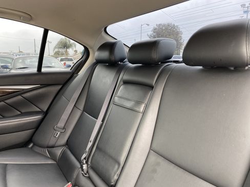 Used 2019 INFINITI Q50 Luxe w/ Essential Package (3.0T Luxe) RWD image 20