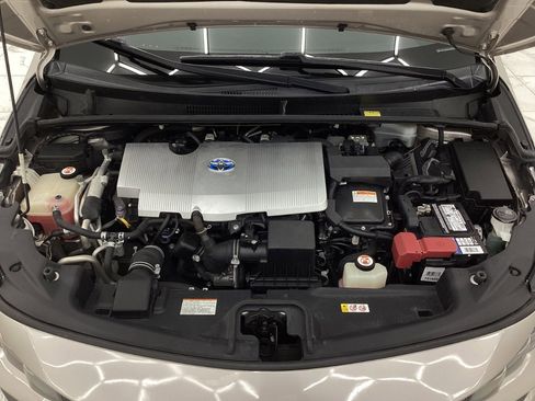 Used 2017 Toyota Prius Prime Premium w/ Carpet Mat Package image 42
