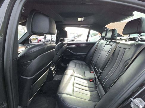 Used 2018 BMW 530i xDrive image 26