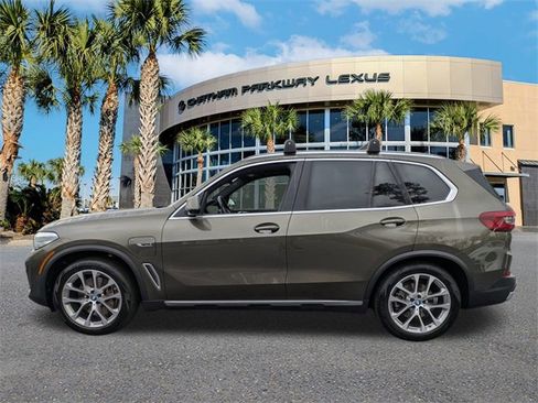 Used 2022 BMW X5 xDrive45e image 8