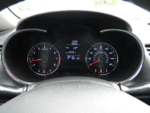 Used 2016 Kia Forte LX FWD image 18