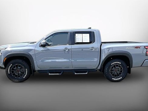 Used 2022 Nissan Frontier PRO-4X w/ Pro-4X Premium Package AWD/4WD image 5