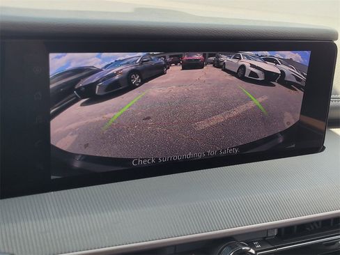 New 2025 Nissan Murano SV image 17