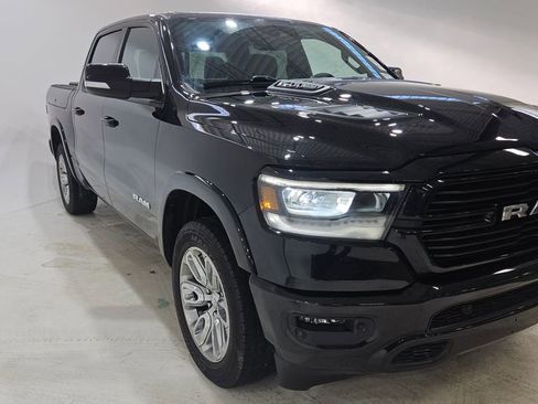 Used 2022 RAM 1500 Laramie w/ Sport Appearance Package image 9