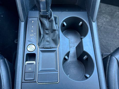 Used 2019 Volkswagen Atlas SE image 36