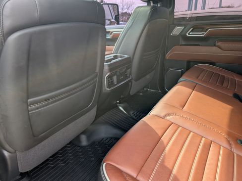 Used 2024 GMC Sierra 2500 Denali Ultimate AWD/4WD image 28