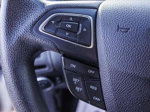 Used 2016 Ford Focus SE image 14