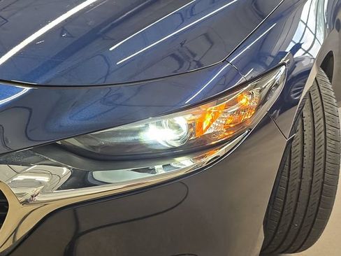 Used 2024 MAZDA MAZDA3 s FWD image 31