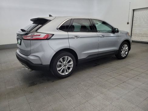 Used 2024 Ford Edge Titanium image 10
