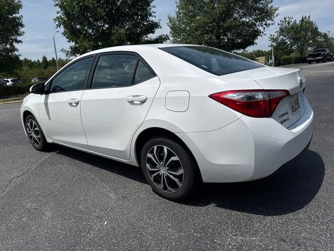 Used 2016 Toyota Corolla LE FWD image 4