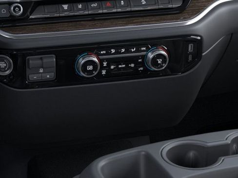 New 2026 GMC Sierra 2500 SLE w/ Preferred Package image 23