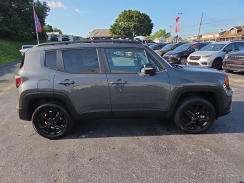 Certified 2023 Jeep Renegade Altitude AWD/4WD image 2