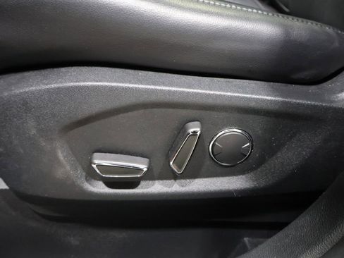 Used 2018 Ford Edge Titanium w/ Equipment Group 301A image 13