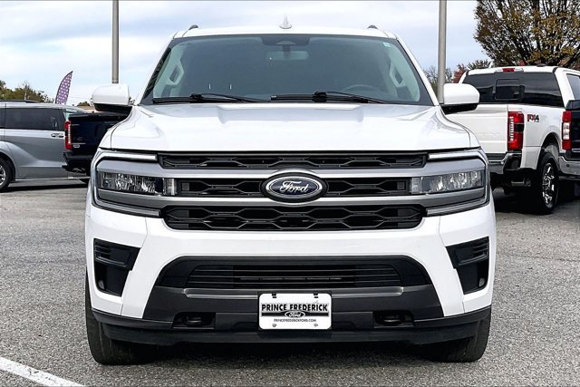 Certified 2024 Ford Expedition XLT AWD/4WD image 2