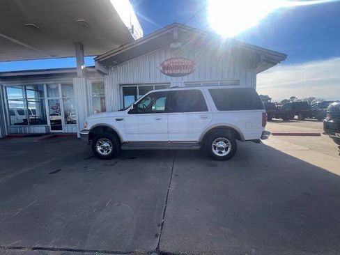Used 2000 Ford Expedition Eddie Bauer image 1