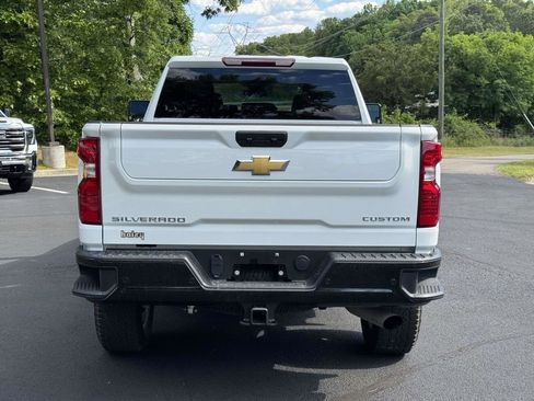 Used 2024 Chevrolet Silverado 2500 Custom w/ Custom Value Package AWD/4WD image 22