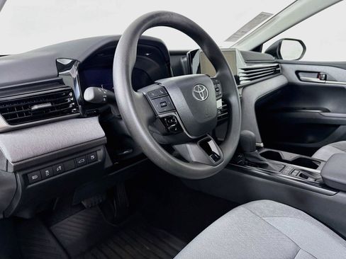 Used 2026 Toyota Camry LE FWD image 4