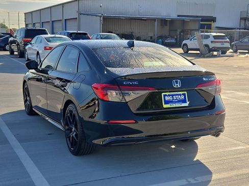 Used 2024 Honda Civic Sport image 6