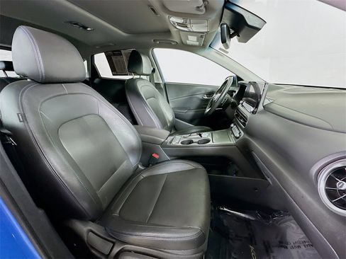 Used 2022 Hyundai Kona Limited image 34