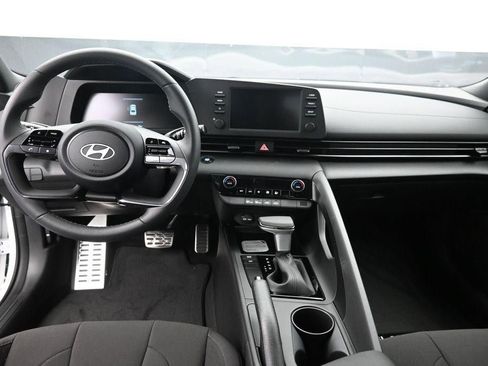 New 2026 Hyundai Elantra Sport FWD image 11