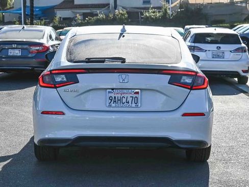 Used 2022 Honda Civic EX-L image 6