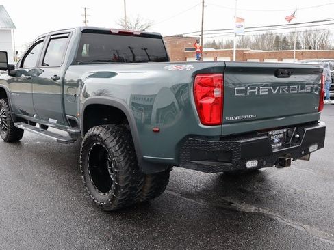 Used 2025 Chevrolet Silverado 3500 LT image 15