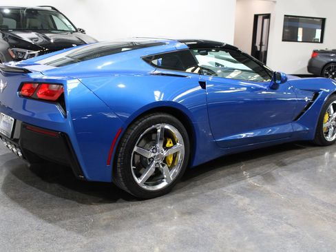 Used 2014 Chevrolet Corvette Stingray Coupe w/ 3LT Preferred Equipment Group image 12