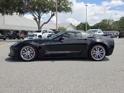 Used 2016 Chevrolet Corvette Z06 w/ Z07 Performance Package RWD image 9