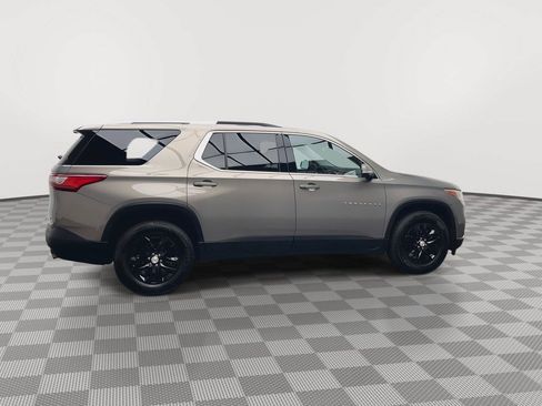 Certified 2018 Chevrolet Traverse LT AWD/4WD image 40