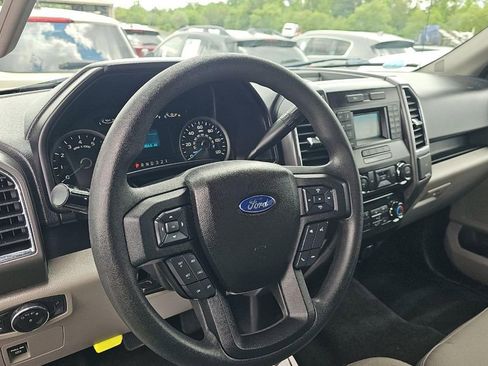 Used 2016 Ford F150 XLT AWD/4WD image 7