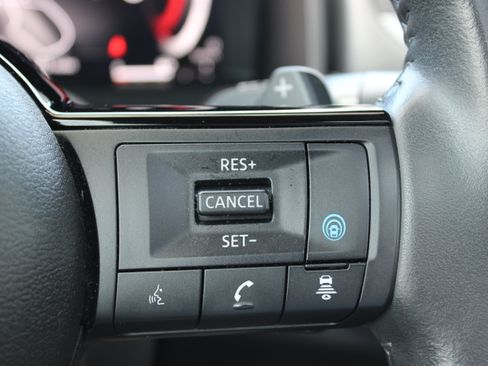 Certified 2023 Nissan Rogue Platinum w/ Platinum Premium Package AWD/4WD image 29