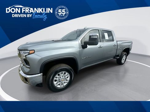 Used 2024 Chevrolet Silverado 2500 LTZ image 1