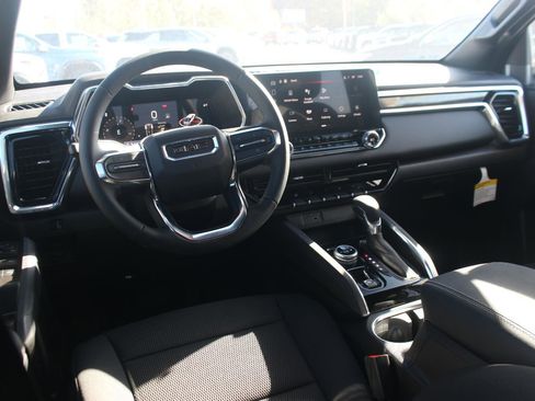 New 2025 GMC Canyon Elevation w/ Convenience Package image 23