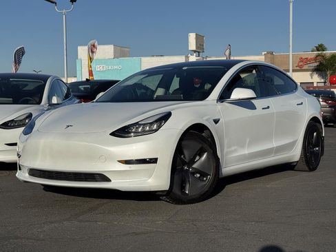 Used 2018 Tesla Model 3 Loaded, Easy Financing, Call 8 image 2