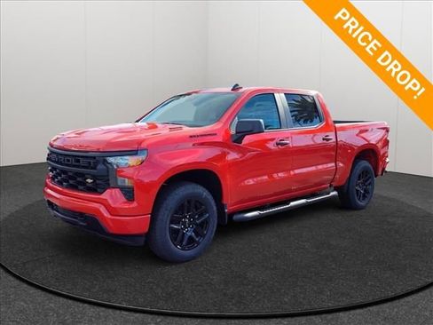 New 2026 Chevrolet Silverado 1500 Custom image 3